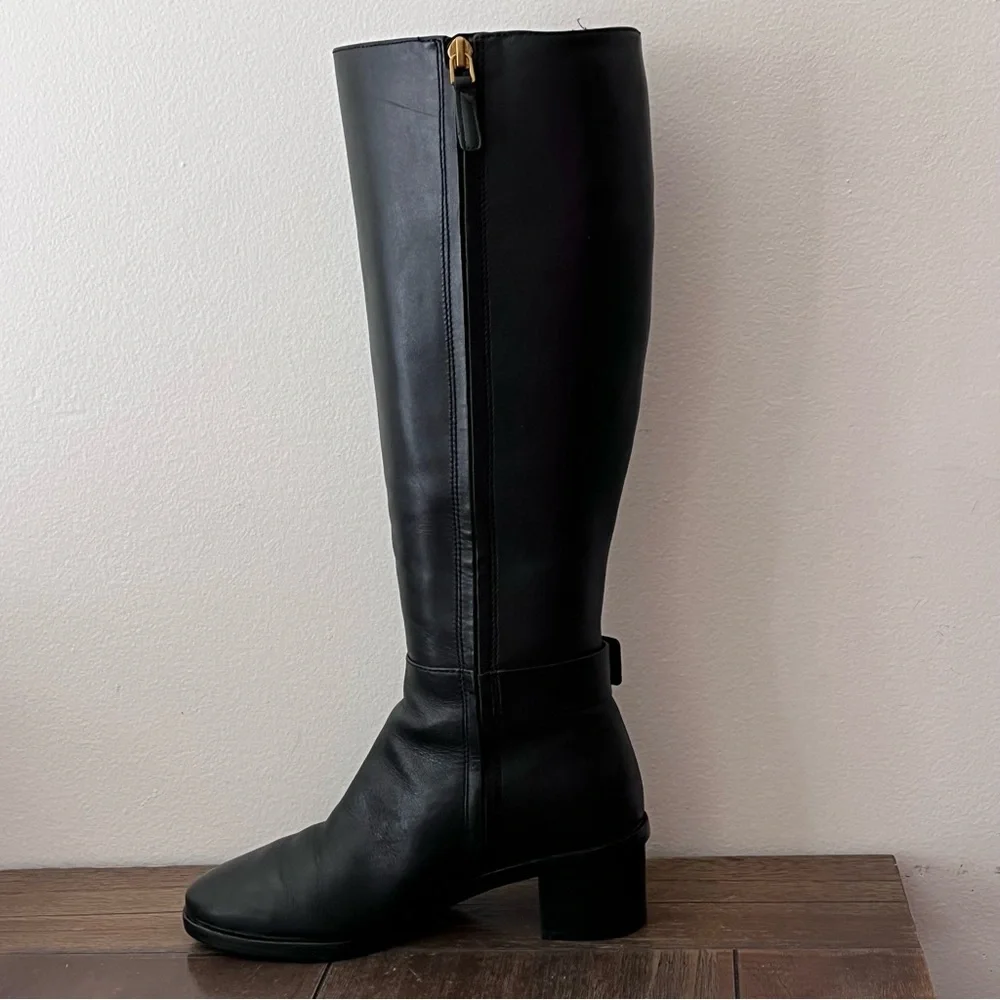 Tory Burch good used